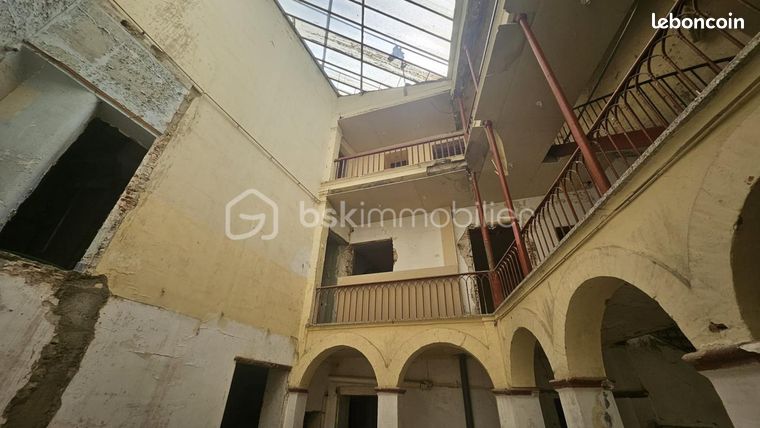 Immeuble 9 pièces 450 m²