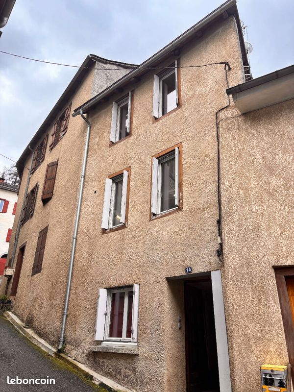 Maison 4 pièces 80 m² · à Castillon-en-Couserans · 80 m² · 560 €