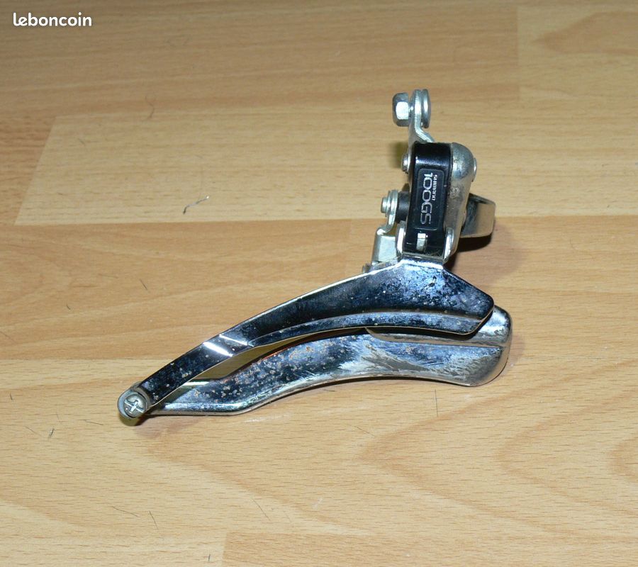 Dérailleur Avant Shimano FD-M100 – Vintage – Modèle Ancien Record