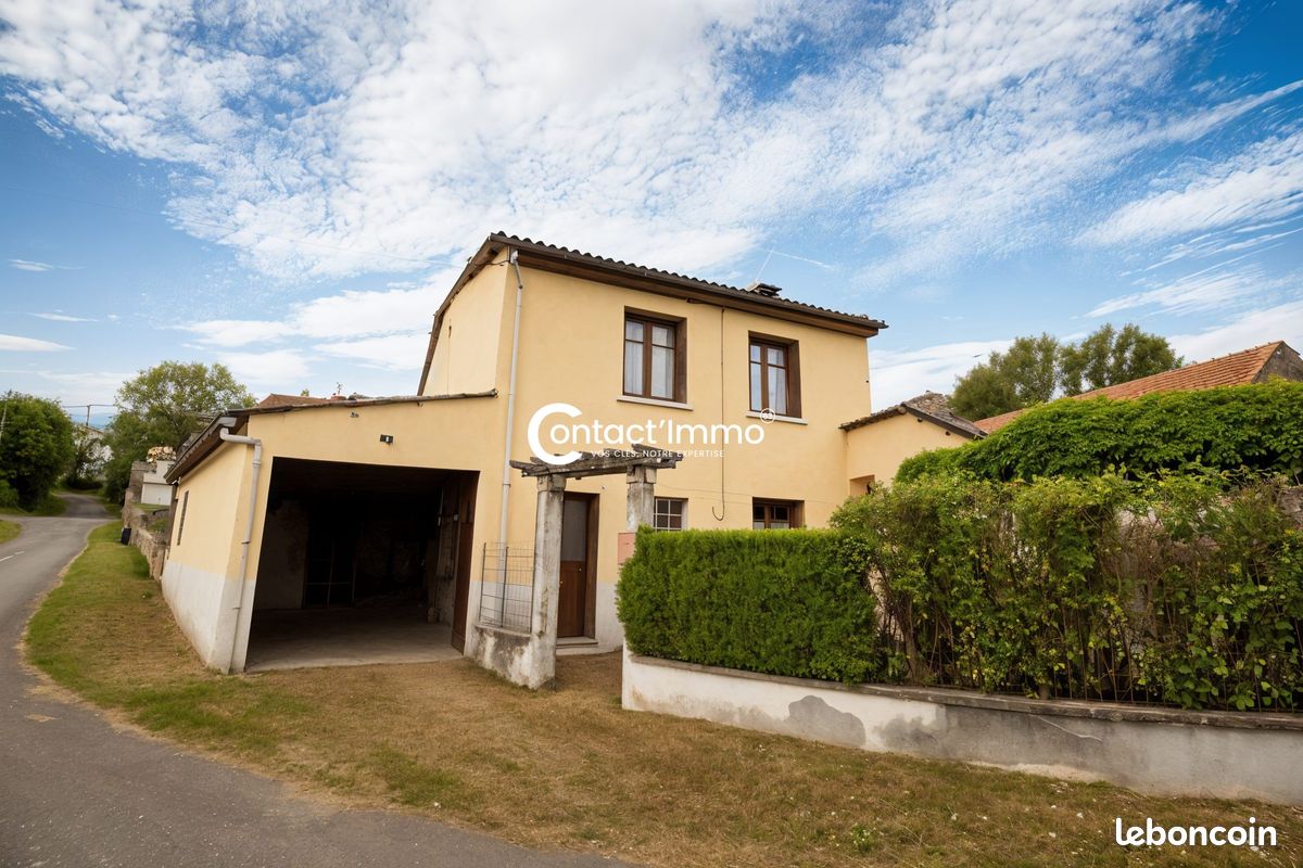 Maison 4 pièces 100 m² · à Champs · 100 m² · 80 000 €
