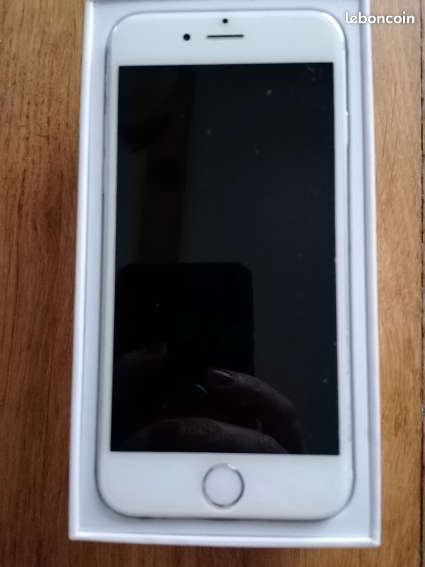 IPhone 6 - 64 GB- Silver (image 5)