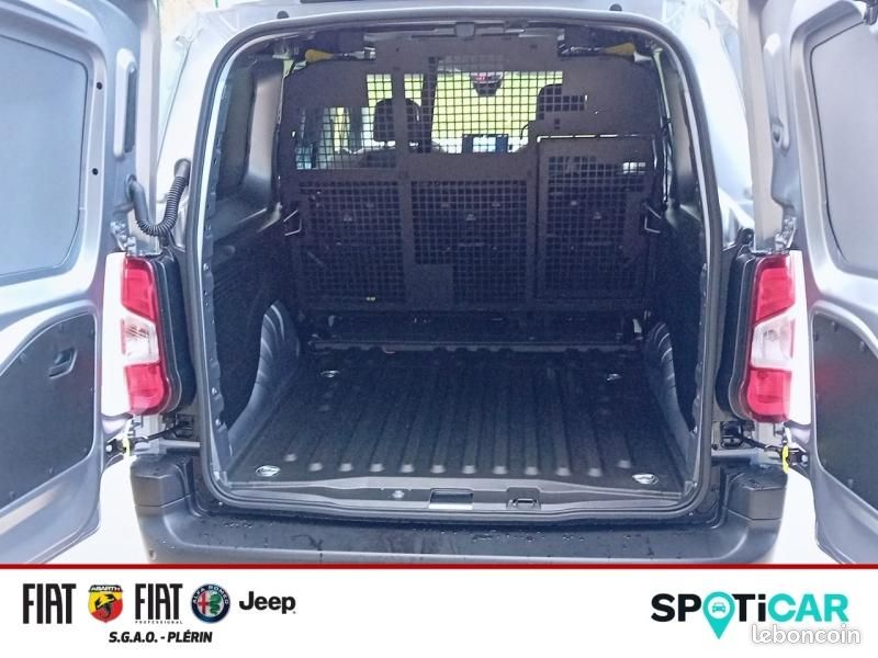 Fiat Doblo Fg XL Diesel 100ch Cabine Approfondie repliable (image 15)