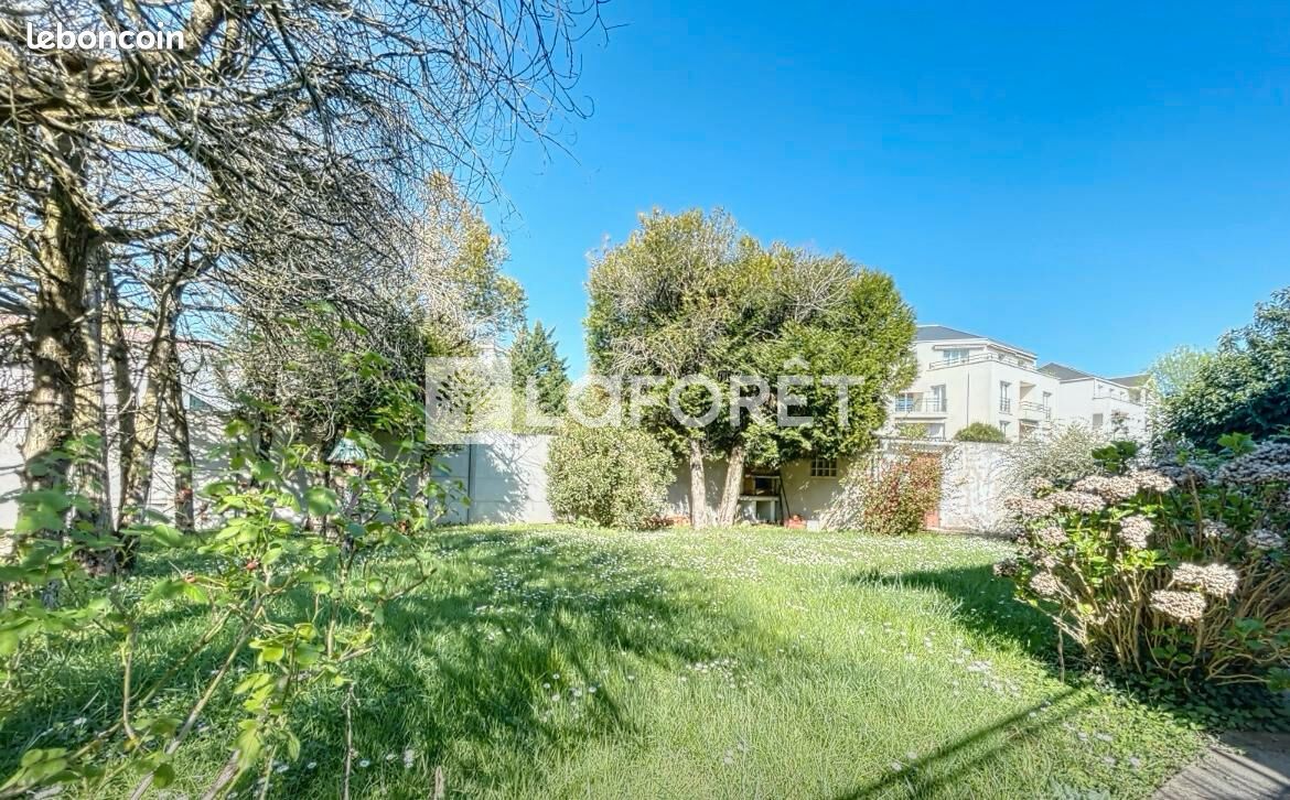 Maison 6 pièces 164 m² · à Le Plessis-Trévise · 164 m² · 495 000 €