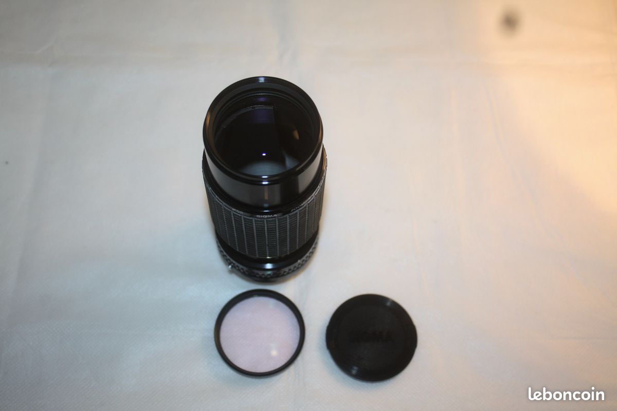 Sigma UC AF 70-210mm F4-5.6 52 Zoom Lens for Pentax K -MT 391