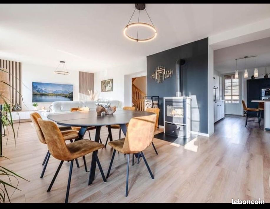 Maison 6 pièces 149 m² · à Rumilly · 149 m² · 475 000 €