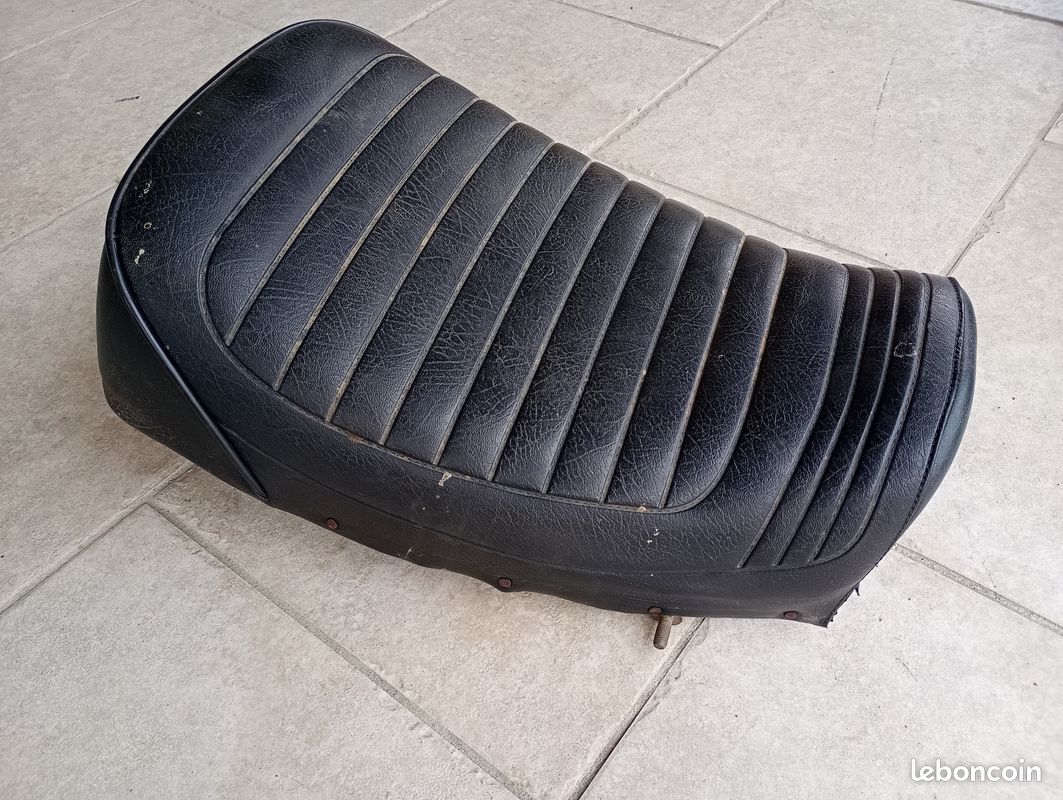 Selle Bmw 600 serie 7 (image 1)
