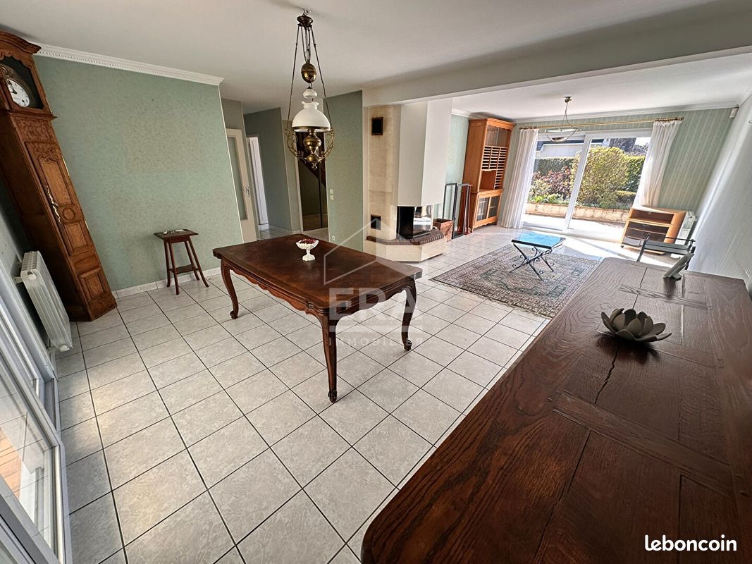Maison 7 pièces 170 m² · à Saint-Contest · 170 m² · 438 000 €