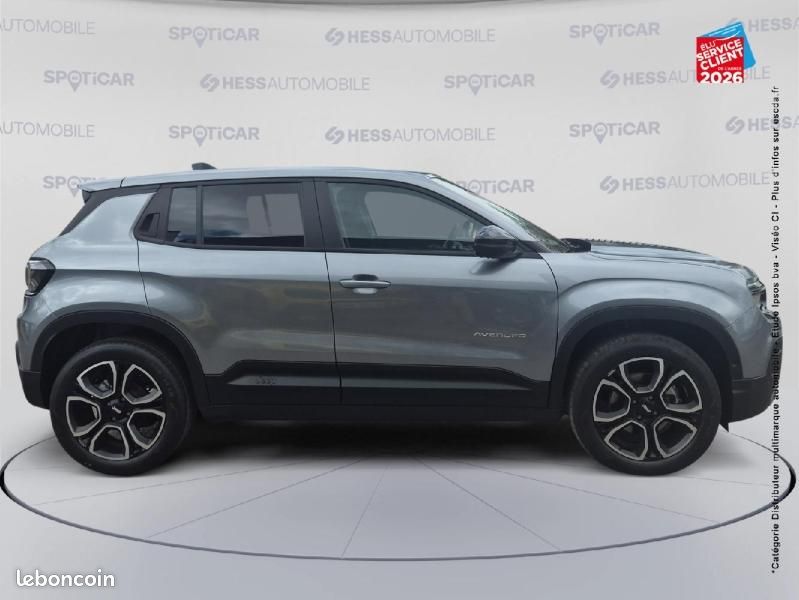 Jeep Avenger 1.2 Turbo T3 110ch e-Hybrid Summit BVR6 (image 4)