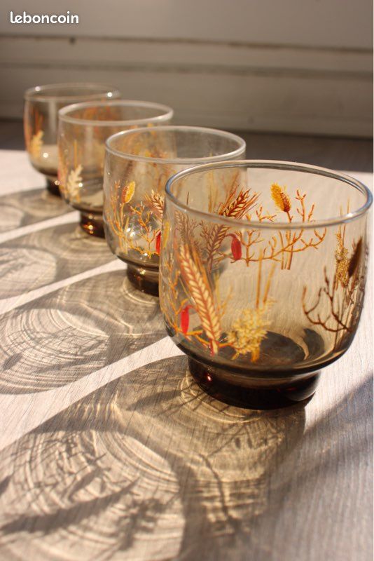 Ensemble de ramequins en verre fumé noir, formes rectangles et rondes, décoration de table moderne et élégante, ramequins pour apéro, buffet - France