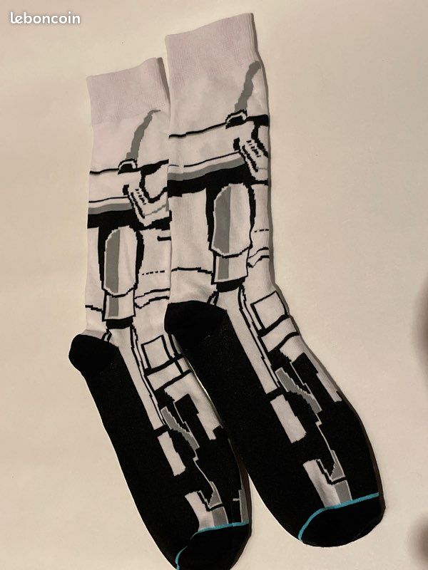 Chaussettes STARWARS 🛸 StormTrooper (T 40-44) (image 2)