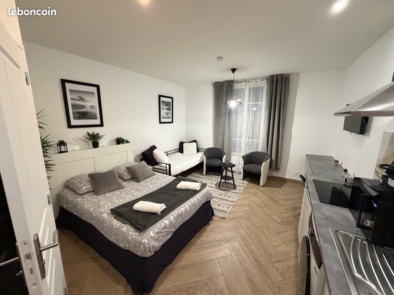 Appartement 1 pièce 25 m² · à Orly · 25 m² · 950 €/mois
