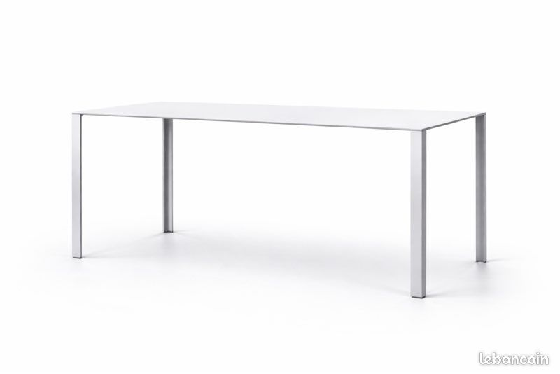 Bureau / grande table Jean Nouvel “LESS” Unifor – 230x110 Fondation Cartier (1ère édition) (image 1)