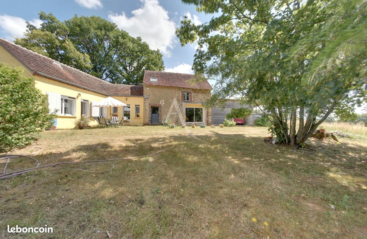 Maison 4 pièces 109 m² · à Fontaines · 109 m² · 182 000 €