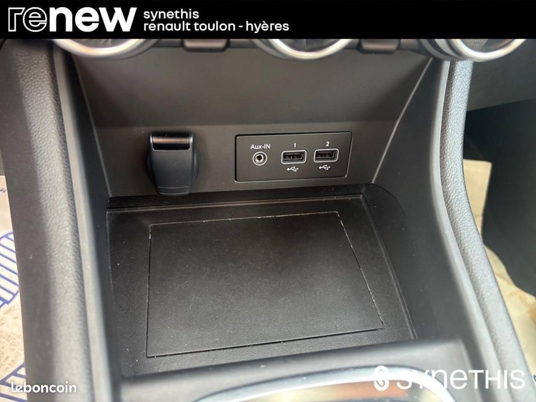 Renault Captur mild hybrid 140 Techno (image 27)