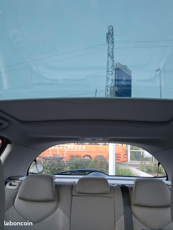 Peugeot 308 1.6 hdi 112cv bv6 (image 12)