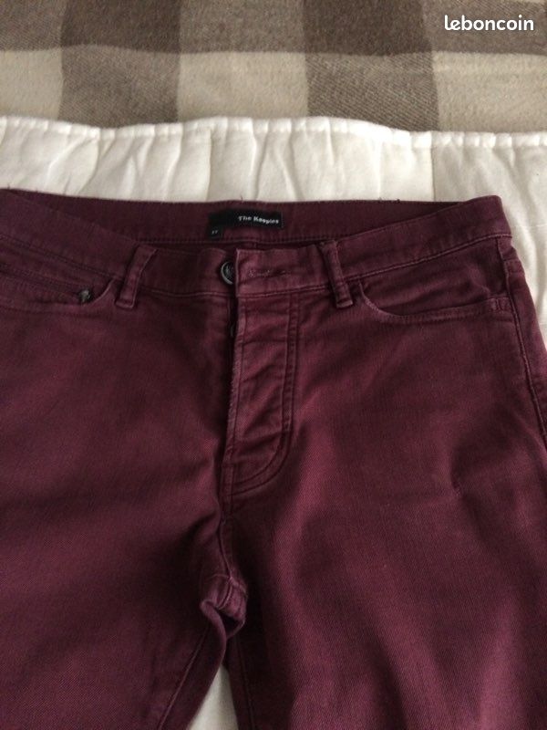 Pantalon taille 28 (image 1)