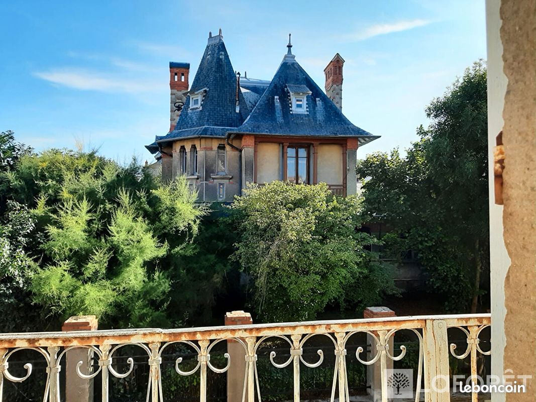 Maison 12 pièces 208 m² · à Langeac · 208 m² · 245 000 €