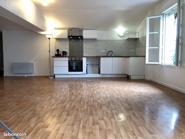 Appartement 3 pièces 89 m² · à Agen · 89 m² · 671 €/mois
