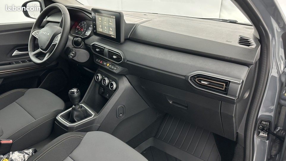 DACIA jogger 1.0 ECO-G GPL 100ch Extrême 7PL + PACK CONFORT+ / PACK NAVIGATION (image 9)