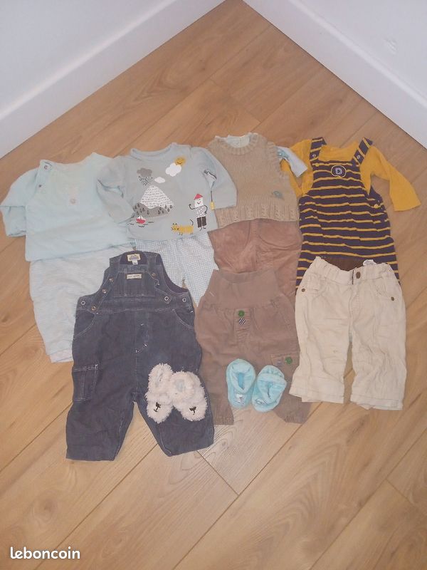 Lot de vêtements bébé taille 1/3 mois (image 1)