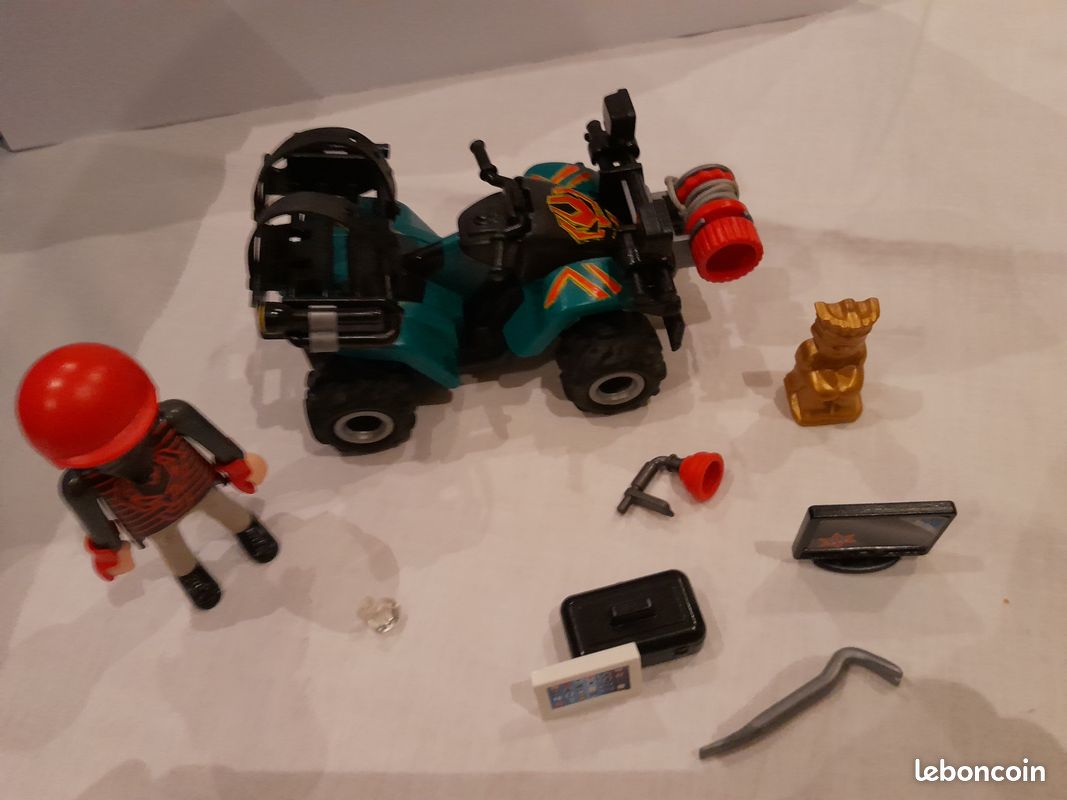 Playmobil Quad avec treuil et bandit (6879) Jeux Jouets