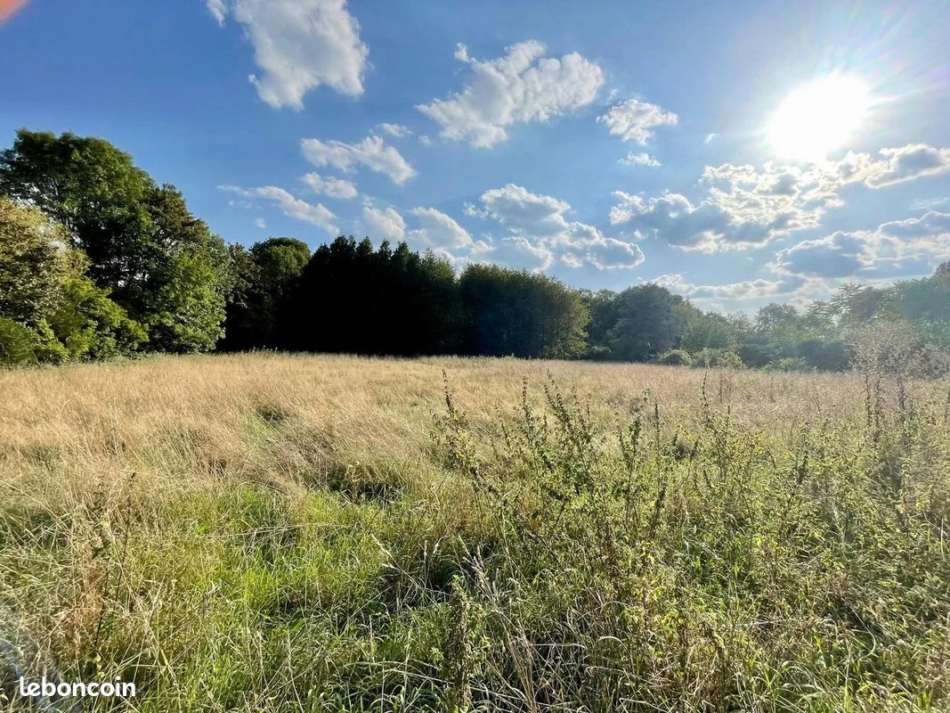 Terrain 759 m² · à Amblainville · 759 m² · 115 560 €