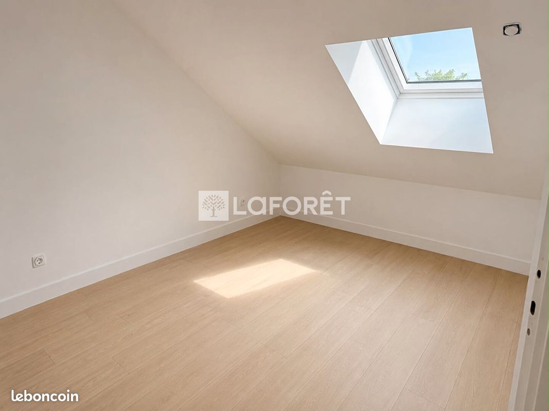 Appartement 2 pièces 25 m² · à Chevry-Cossigny · 25 m² · 795 €