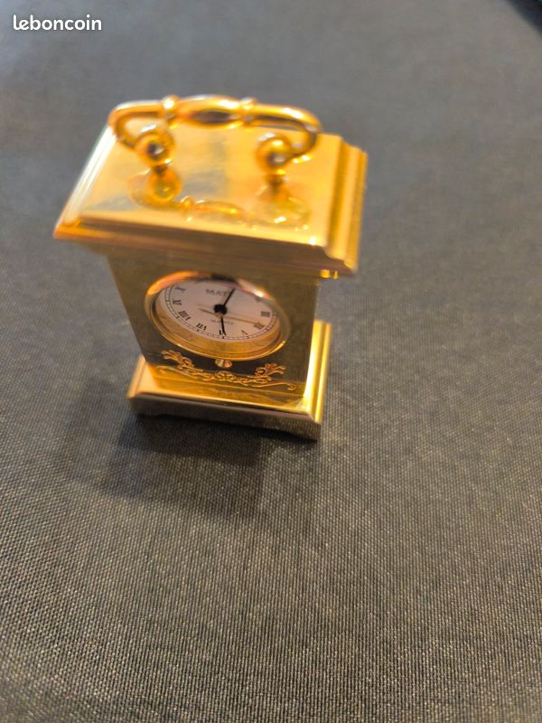 Horloge à quartz datant des années 80 | Kaufen auf