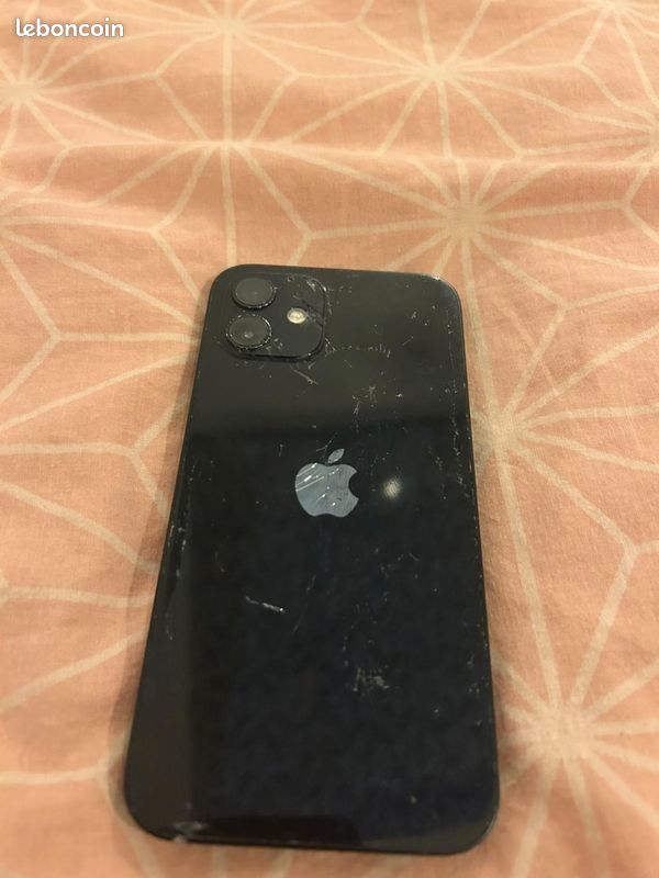 Iphone 12 (image 2)