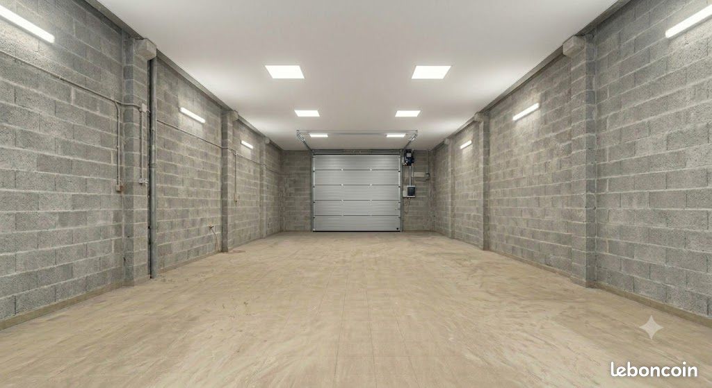 Local commercial 1 pièce 170 m² · à Avignon · 170 m² · 155 000 €