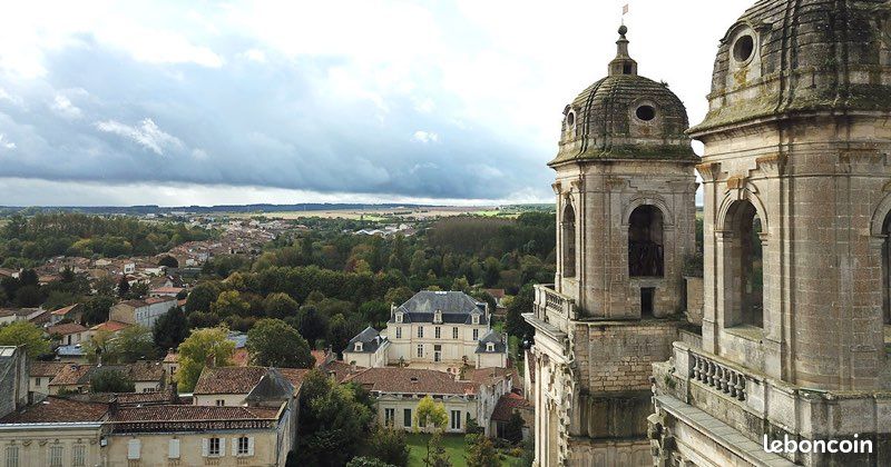 Appartement 3 pièces 70 m² · à Saint-Jean-d'Angély · 70 m² · 610 €