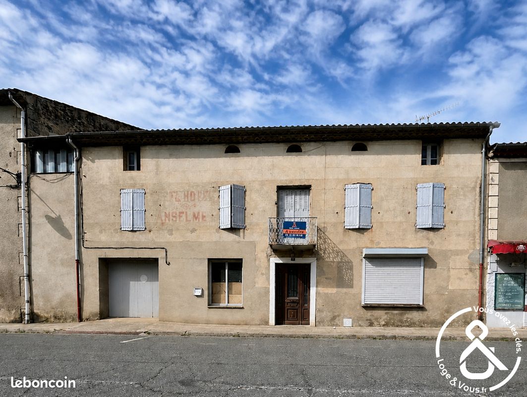 Maison 6 pièces 227 m² · à Burlats · 227 m² · 130 000 €