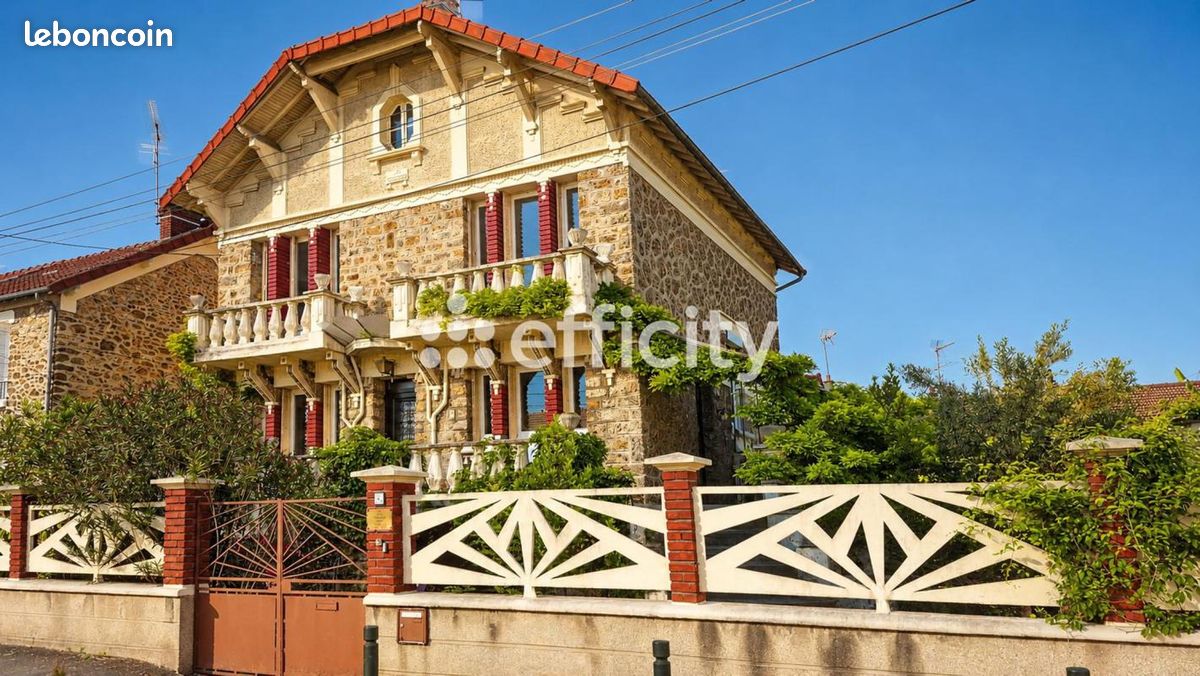 Maison 7 pièces 155 m² · à Chelles · 155 m² · 572 000 €