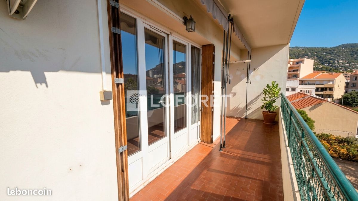 Appartement 3 pièces 72 m² · à Toulon · 72 m² · 984 €/mois