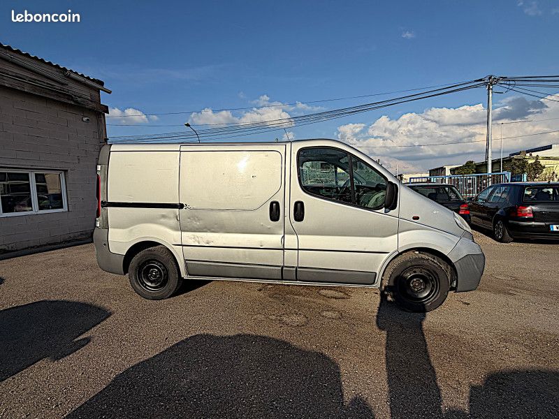 Opel VIVARO FG F2700 L1H1 2.0 CDTI 90 PACK CLIM PLUS (image 4)