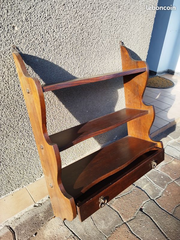 Étagère murale en bois (image 2)