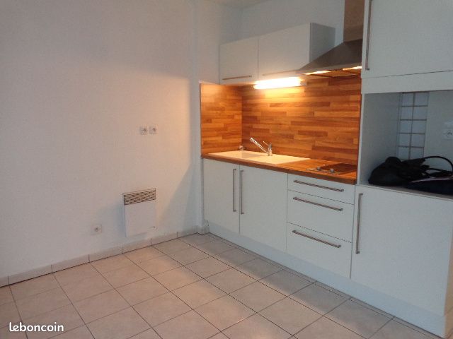 Appartement 2 pièces 35 m² · à Brive-la-Gaillarde · 35 m² · 460 €/mois