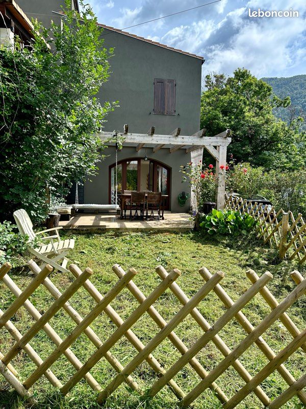 Maison 2 pièces 64 m² · à Ucciani · 64 m² · 750 €
