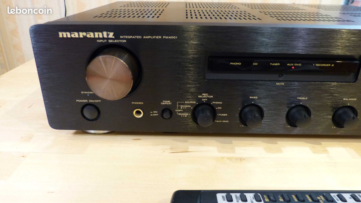 Amplificateur multicanaux home-cinéma Marantz MM7055 AV Power Amplifier | Noir et Blanc