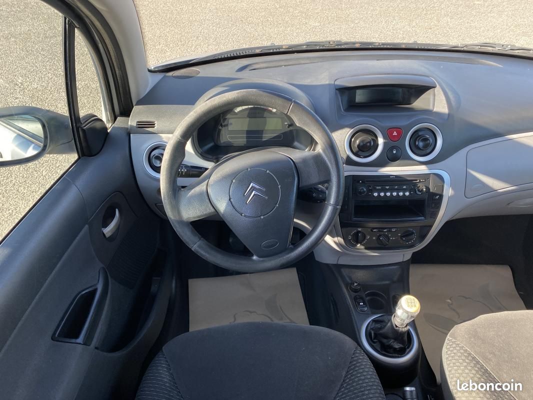 Citroën C3 HDI 70 CONFORT (image 14)