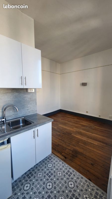 Appartement 1 pièce 18 m² · à Nancy · 18 m² · 399 €