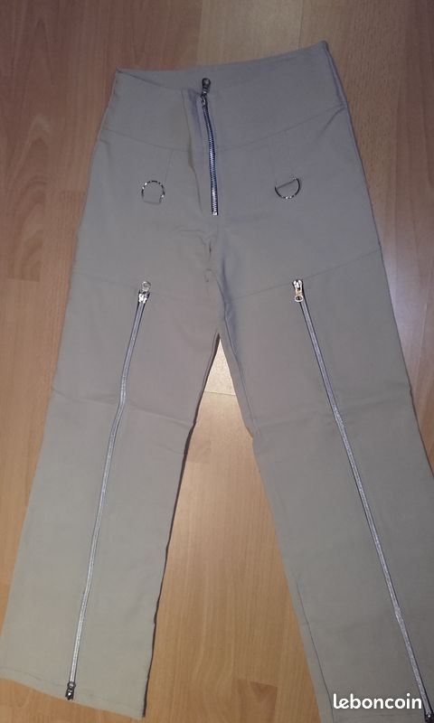 Pantalon avec fermeture fantaisie devant (image 1)