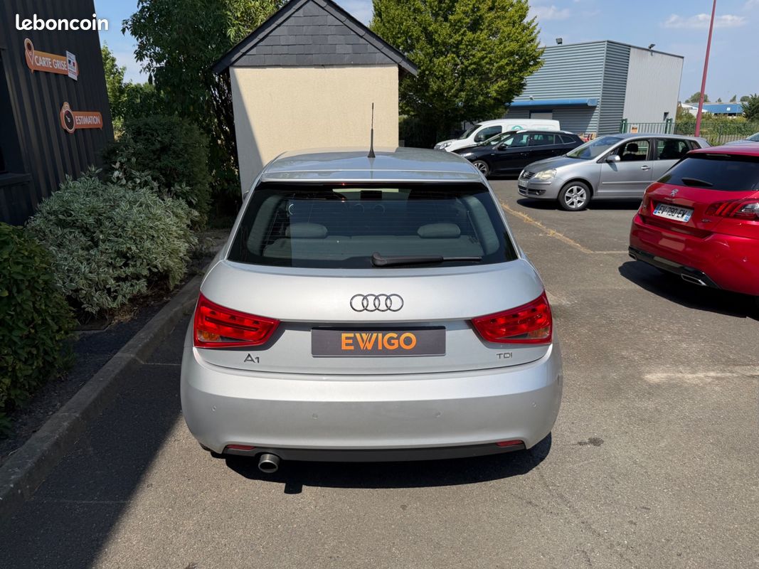 Audi a1 1.6 tdi 90ch attraction (image 15)