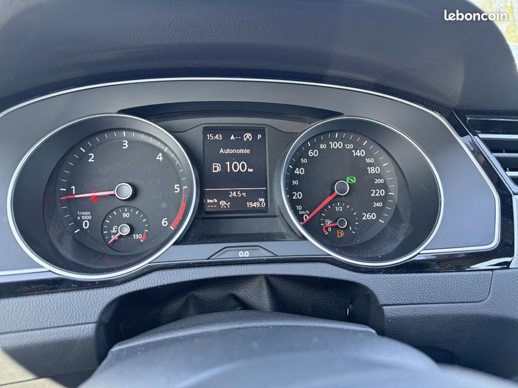 VOLKSWAGEN Passat 2.0 TDI EVO SCR 150 DSG7 Business (image 26)