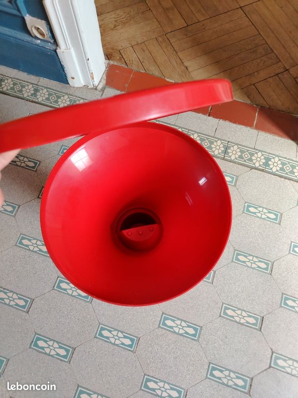 Tabouret Tam tam en plastique (image 2)