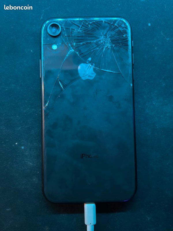 IPhone XR (image 3)