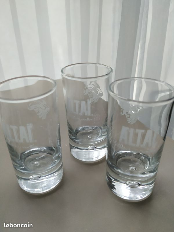 3 petits verres / verrines (image 1)