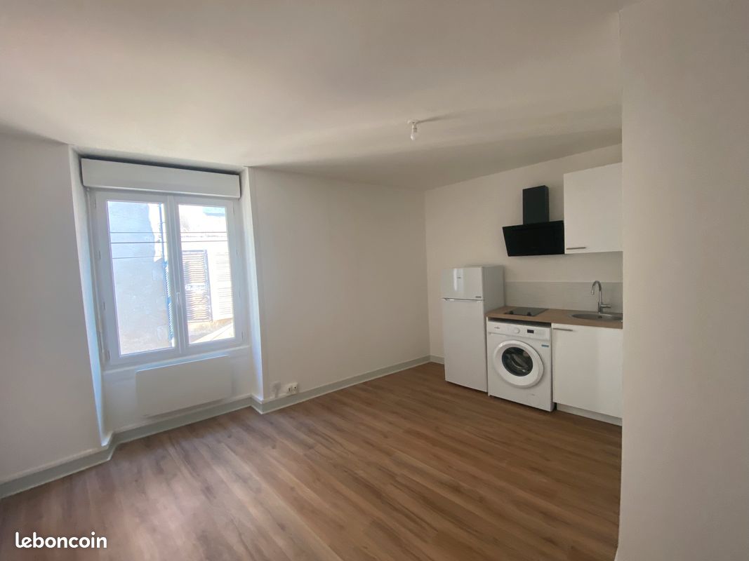 Appartement 1 pièce 17 m² · à Poitiers · 17 m² · 405 €/mois