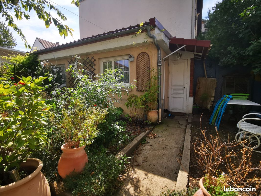 Appartement 1 pièce 20 m² · à Cachan · 20 m² · 850 €/mois