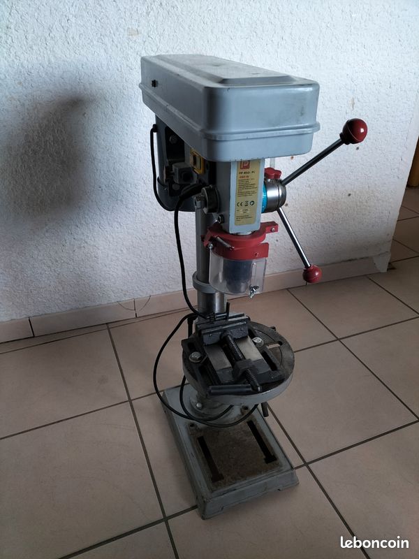 Étau D'atelier Ancien Pour Perceuse - En Aluminium (pas En Fonte), Occasion, état Opérationnel